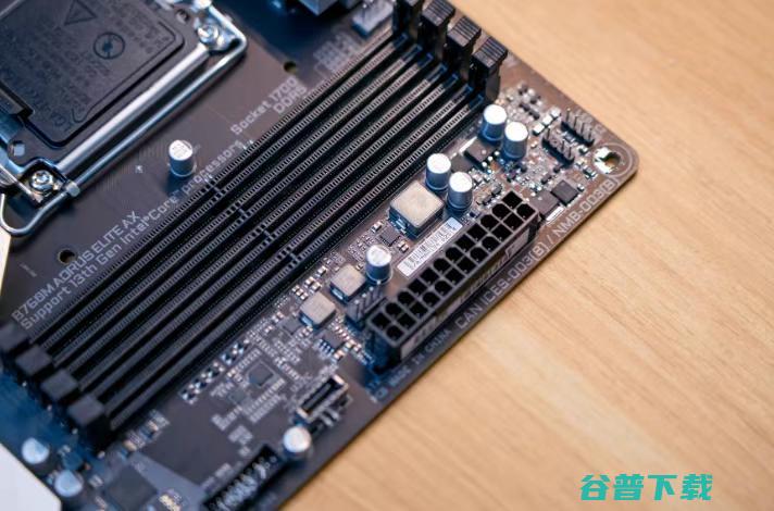 电脑内存为什么不建议插三根？电脑内存不建议插三根详细原因分析